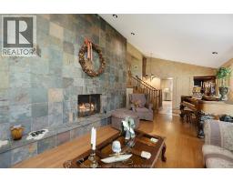 3500 VICTORIA BOULEVARD - 9