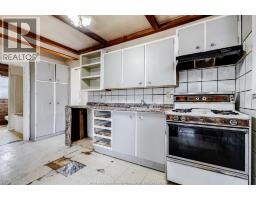 1541 Albert - 5