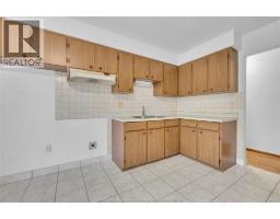 4650-4666 CABOTO DRIVE - 11