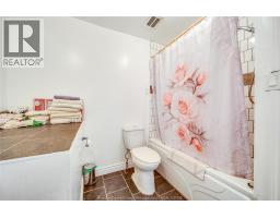 2286 FOREST AVENUE - 13