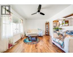 2286 FOREST AVENUE - 6