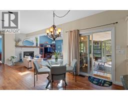 379 ELMGROVE DRIVE - 18