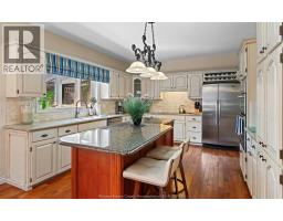 379 ELMGROVE DRIVE - 23