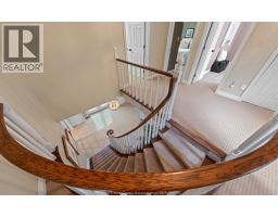 379 ELMGROVE DRIVE - 32