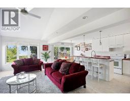 1996 ST. CLAIR ROAD - 5