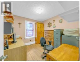 1488 PIERRE AVENUE - 15