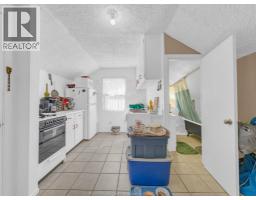 1488 PIERRE AVENUE - 27