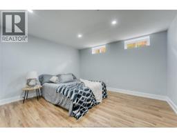 3010 BYNG ROAD - 36