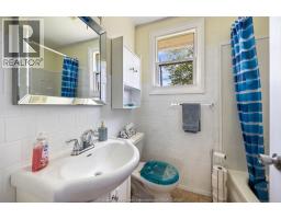 559 COUNTY RD 50 West - 16