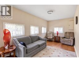 559 COUNTY RD 50 West - 5