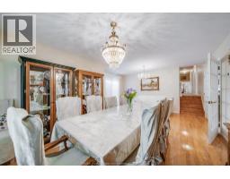 12139 PAPINEAU - 11