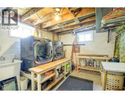 3567 HOWARD - 25