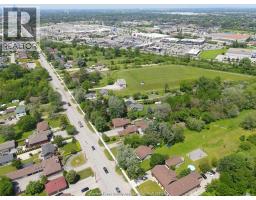 3567 HOWARD - 27