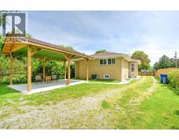 3567 HOWARD - 4