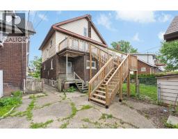 1525 DOUGALL - 38