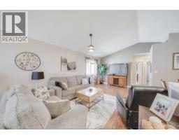 22 VILLA COURT - 10