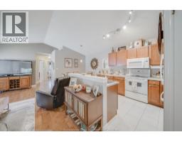 22 VILLA COURT - 12