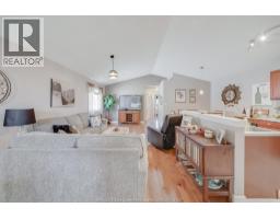 22 VILLA COURT - 18