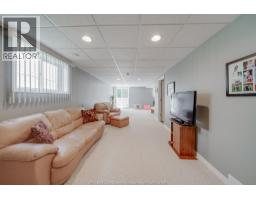 22 VILLA COURT - 24