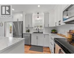 295 SIMCOE STREET - 13