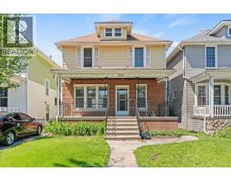 855 HALL AVENUE - 1