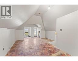 855 HALL AVENUE - 23