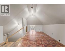 855 HALL AVENUE - 24