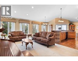 54 CREEKVIEW - 12