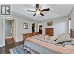 2266 GATWICK AVENUE - 22