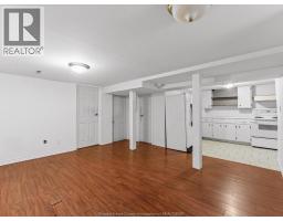 962 MERRITT - 18