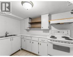 962 MERRITT - 21