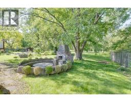 1675 BOUFFARD ROAD - 30