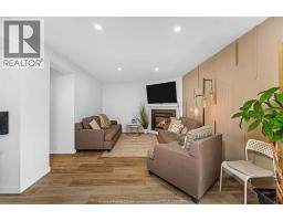 3888 ARISTOTLE CRESCENT - 27