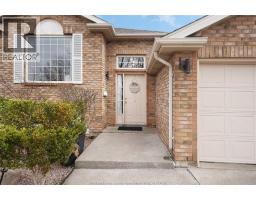 3888 ARISTOTLE CRESCENT - 3