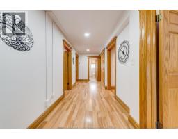 961 OUELLETTE AVENUE - 24