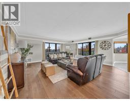 109 Robson ROAD UnitNo. 201 - 14