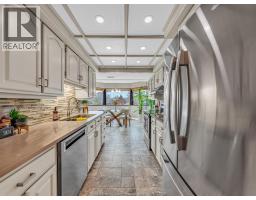 109 Robson ROAD UnitNo. 201 - 8