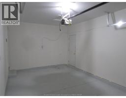 89 Oak STREET East - 23