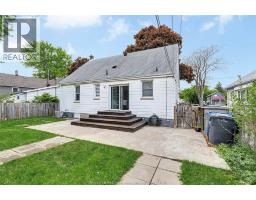 1366 LILLIAN AVENUE - 32