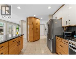 414 CHAMBERS - 22