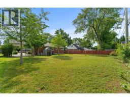 3209 DANDURAND AVENUE - 26