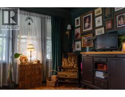1610 Front ROAD - 32