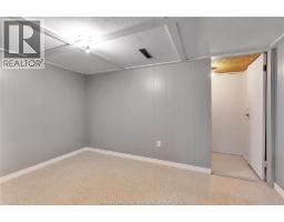 889 RIVERDALE - 19