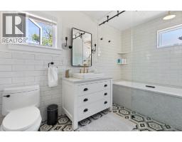 279 FORD BOULEVARD - 19
