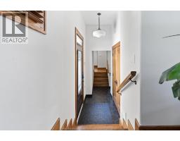 279 FORD BOULEVARD - 20