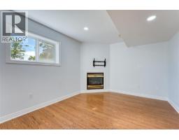 3867 CLARA AVENUE - 33
