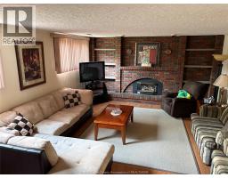781 BEDFORD - 12