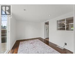 2163 WELLESLEY AVENUE - 19