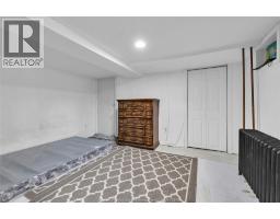 530-532 CAMPBELL AVENUE - 20