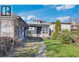530-532 CAMPBELL AVENUE - 23